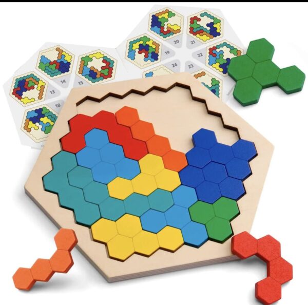 Puzzle hexagonal en bois : Un défi coloré et éducatif